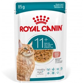 Royal Canin Ageing 11+ Chunks In Gravy Pouches /Пълноценна Храна За Стари Котки Тънки Късчета В Сос/-12x85гр